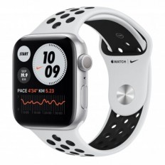 Apple Watch Nike Series 6 GPS 44mm Silver Aluminum Case w. Pure Platinum/Black Nike Sport B. (MG293)